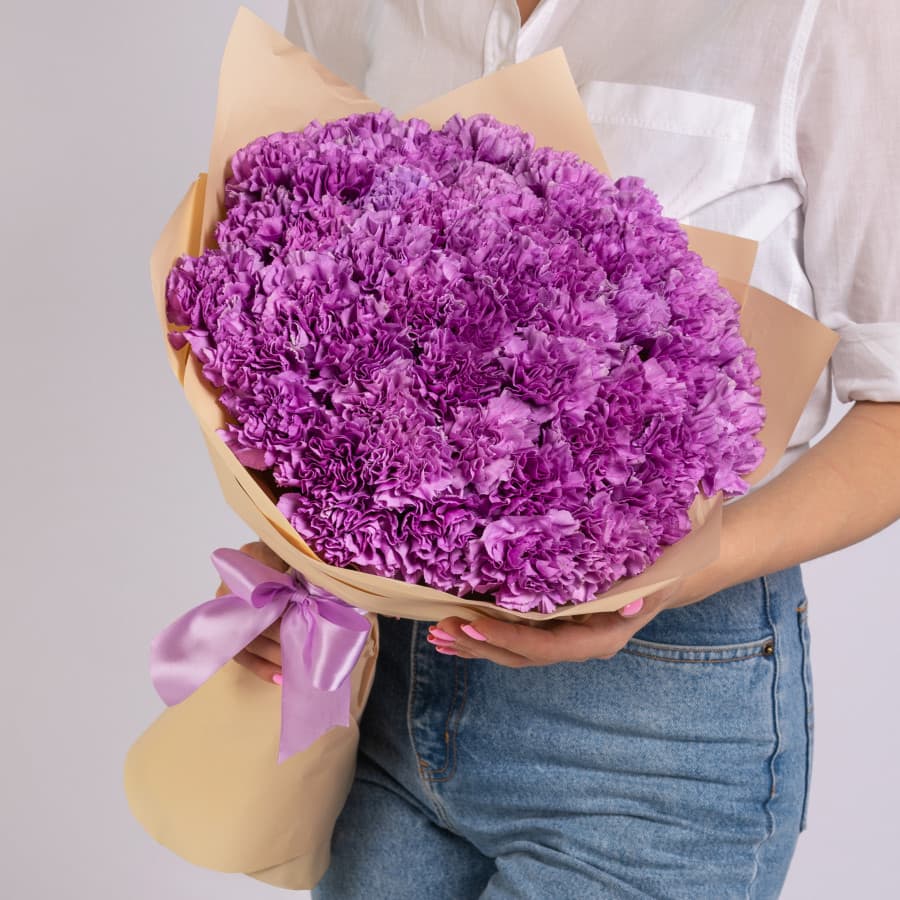 Оригинальный букет 51 диантус в матовой бумаге