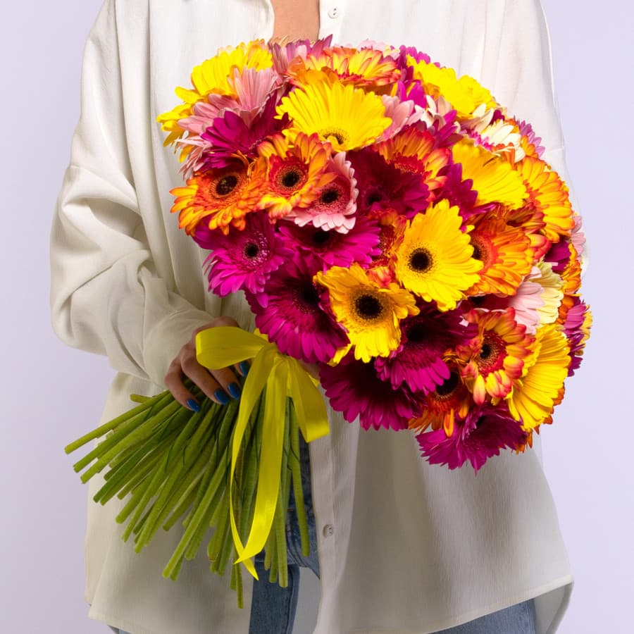 Красивый букет 75 Гербер Микс