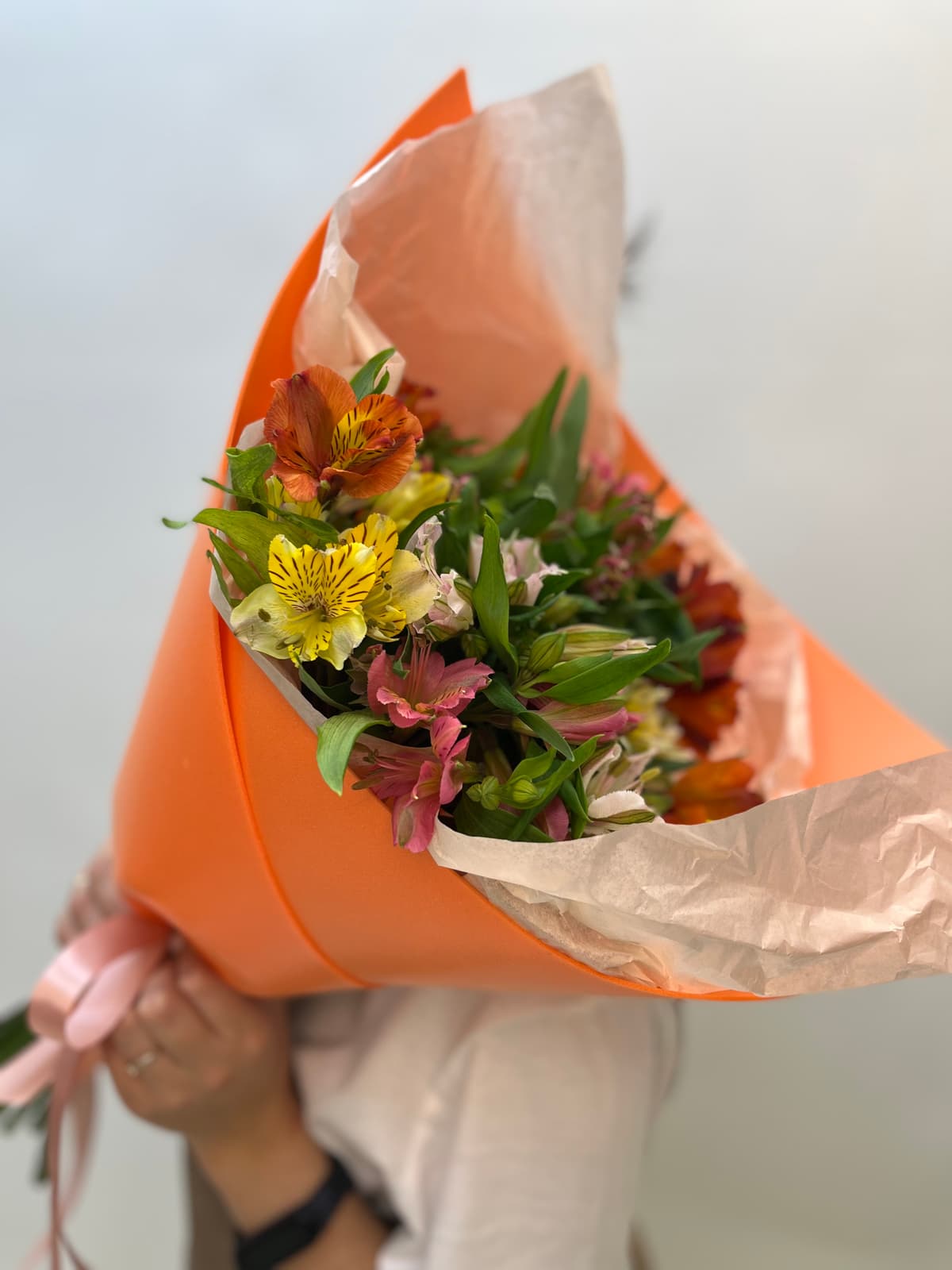 Дизайнерский букет "Альстромерия" XS