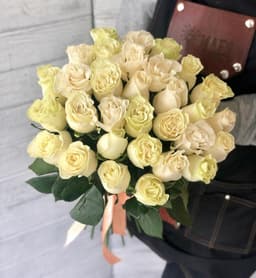 Любимый букет из 25 розы Эквадор 60 см