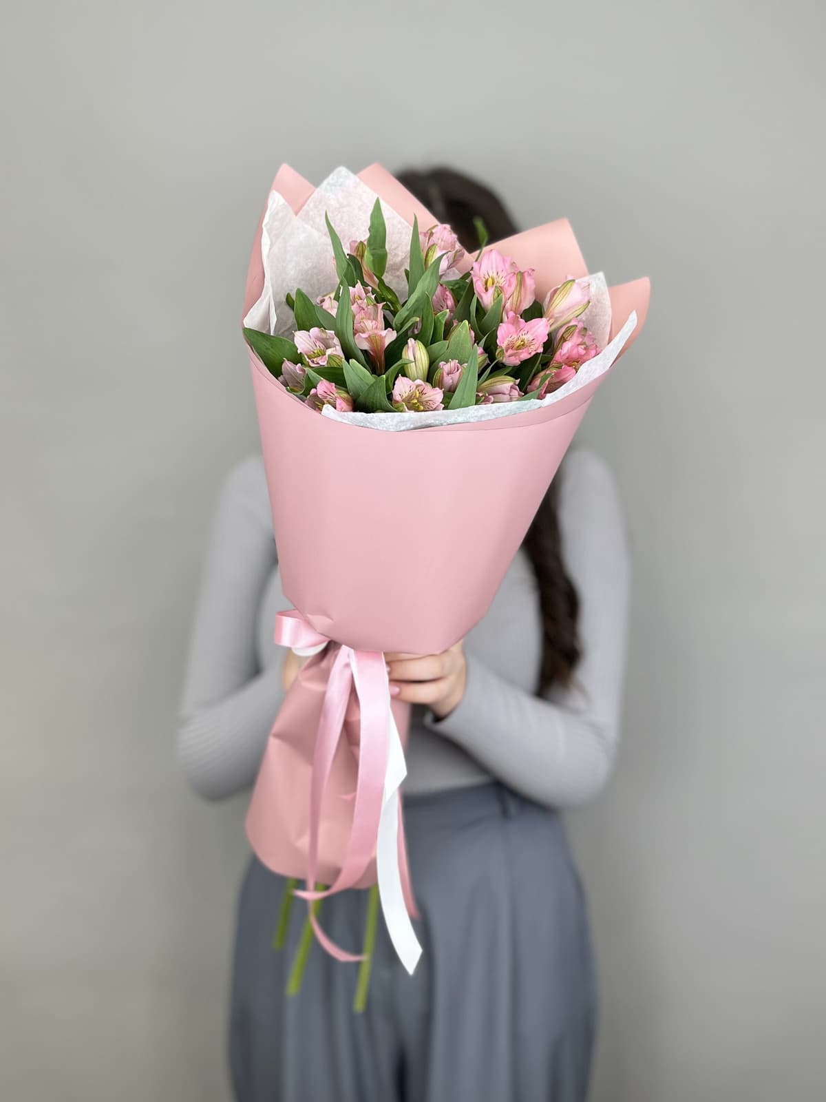 Мини букет из 5 альстромерий "Elegance"