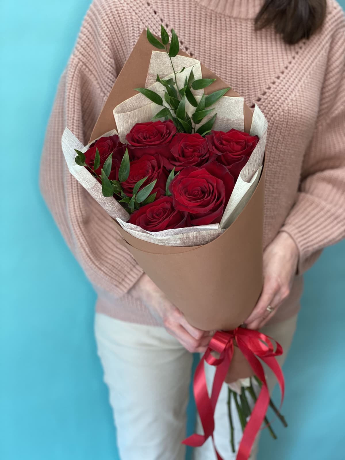 Букет из 7 красных Роз Эквадор в фоамиране 80 см