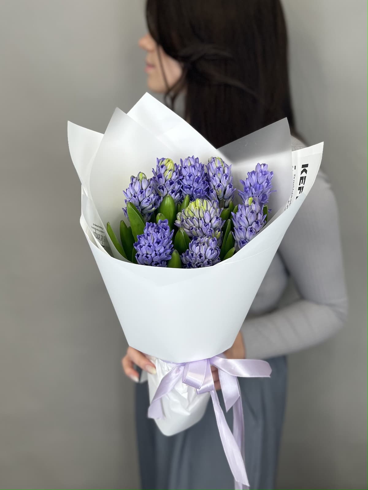 Букет из гиацинтов "Minos" M