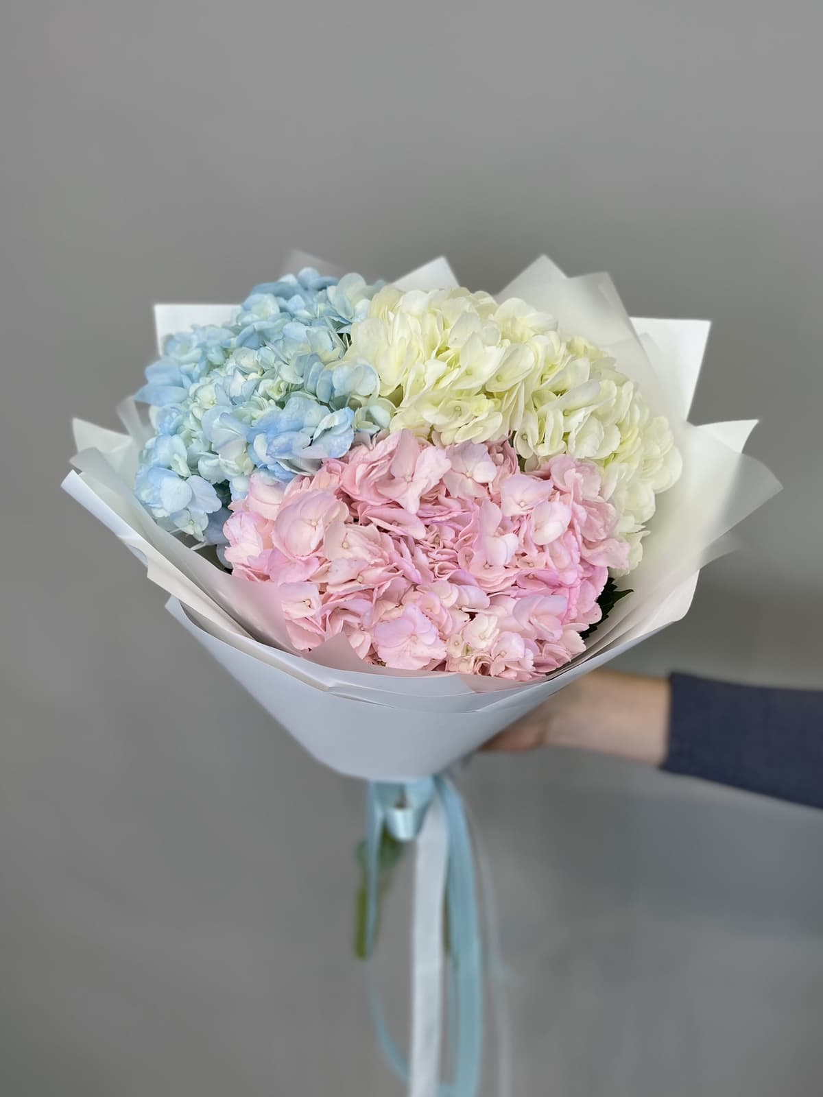 Дизайнерский букет из гортензии "Карамель"