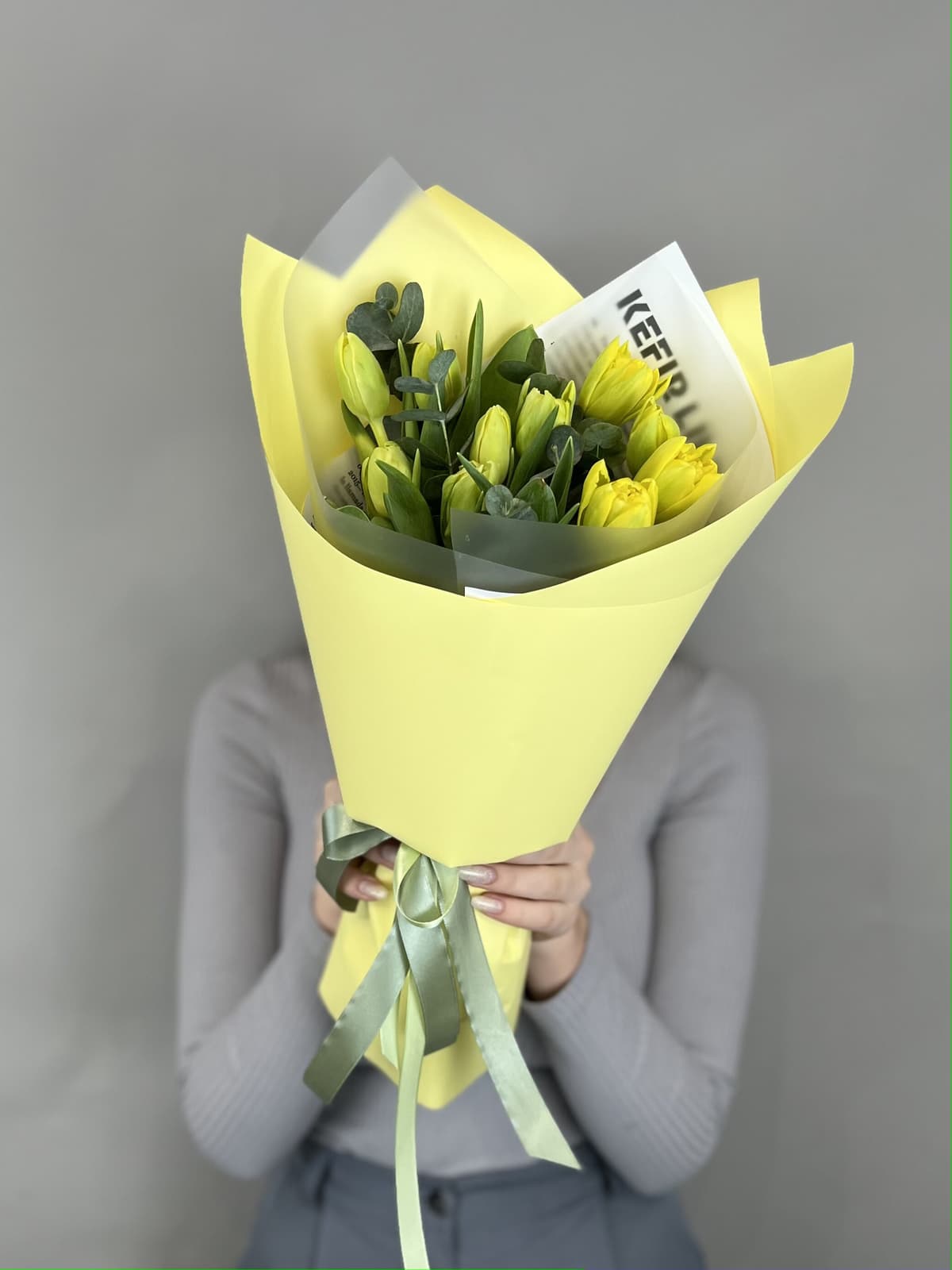 Букет из пионовидных тюльпанов "Double Trouble" S