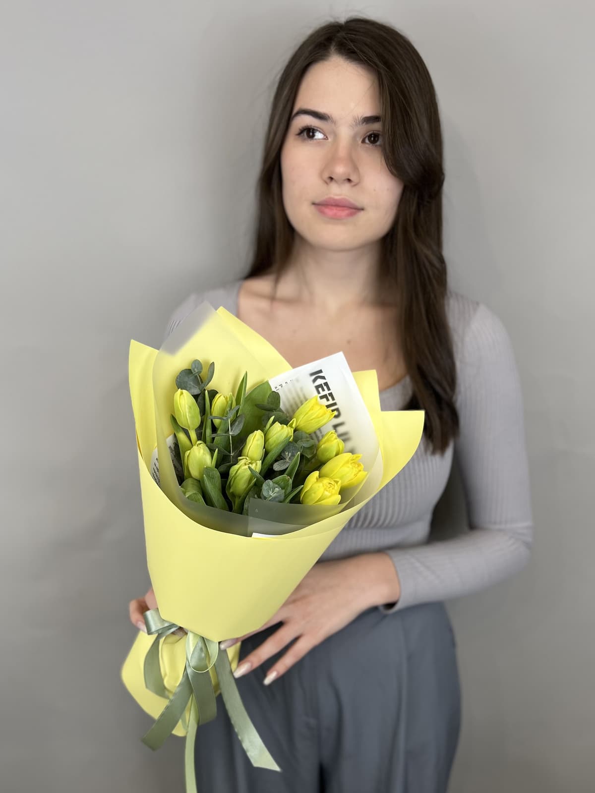 Букет из пионовидных тюльпанов "Double Trouble" S