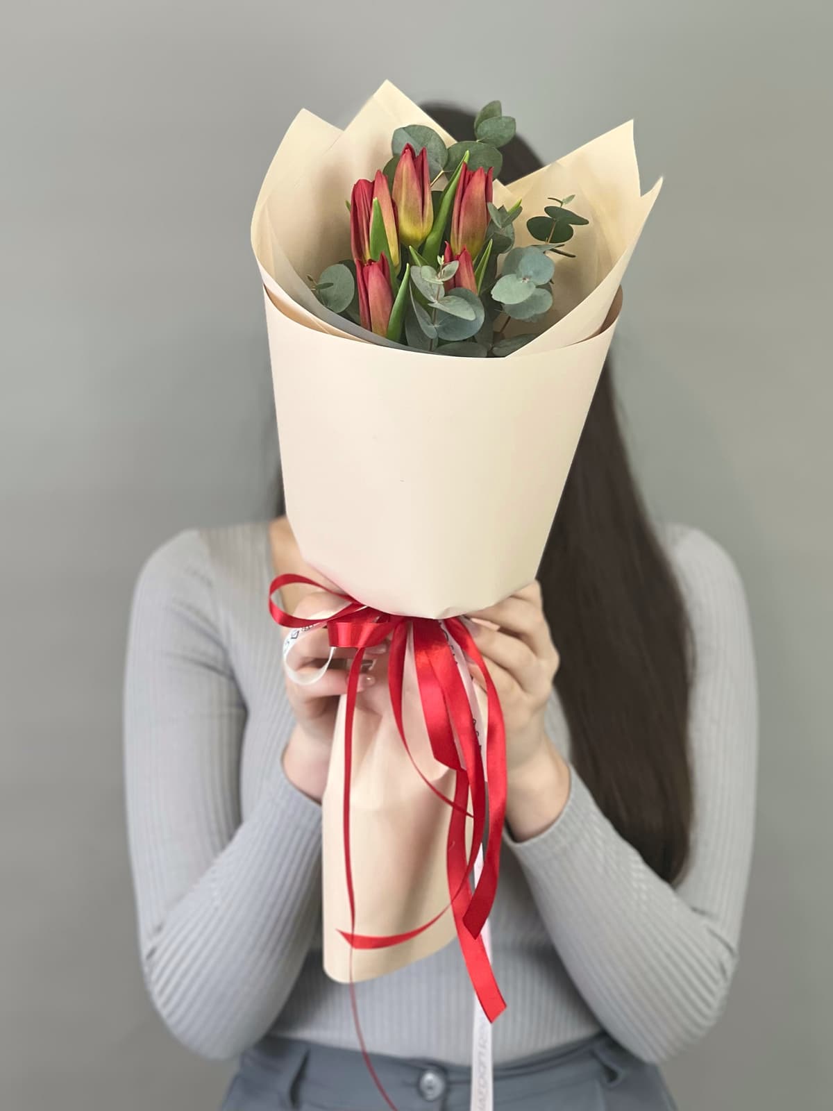 Оригинальный букет комплимент "Red"