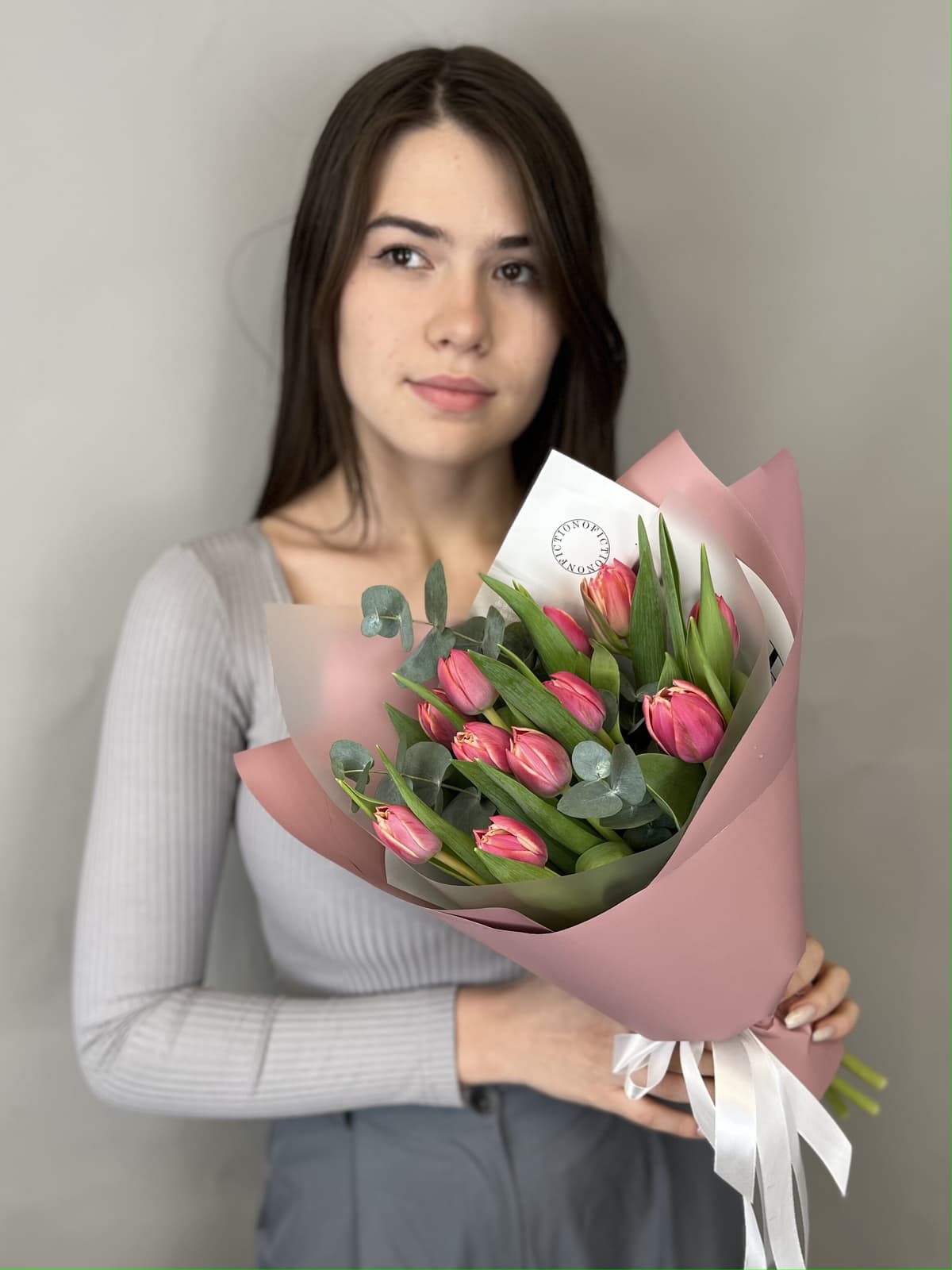 Букет пионовидных тюльпанов "Columbus" S