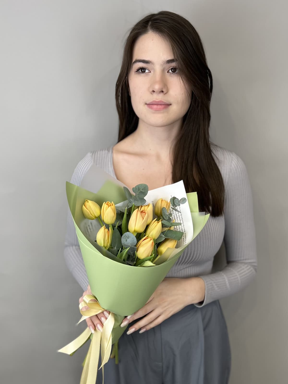 Букет пионовидных тюльпанов "Orca" S