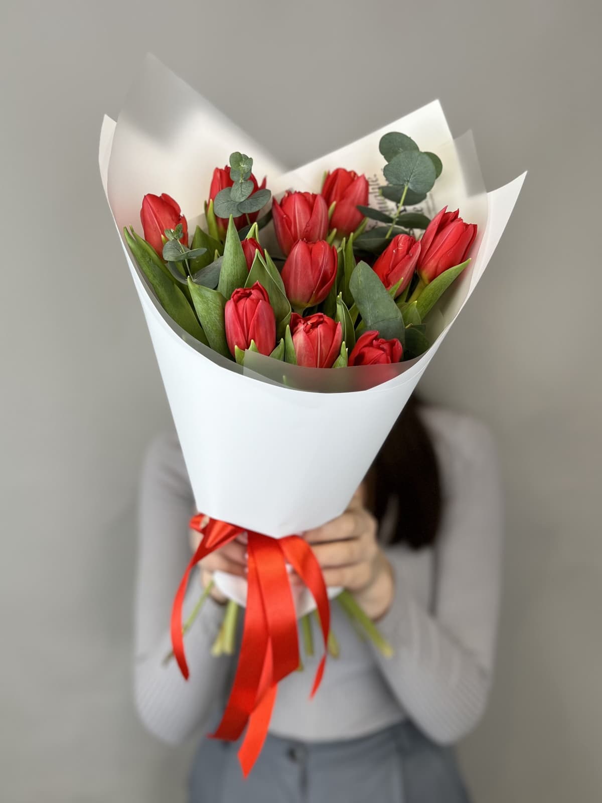 Букет пионовидных тюльпанов "Red Princess" S