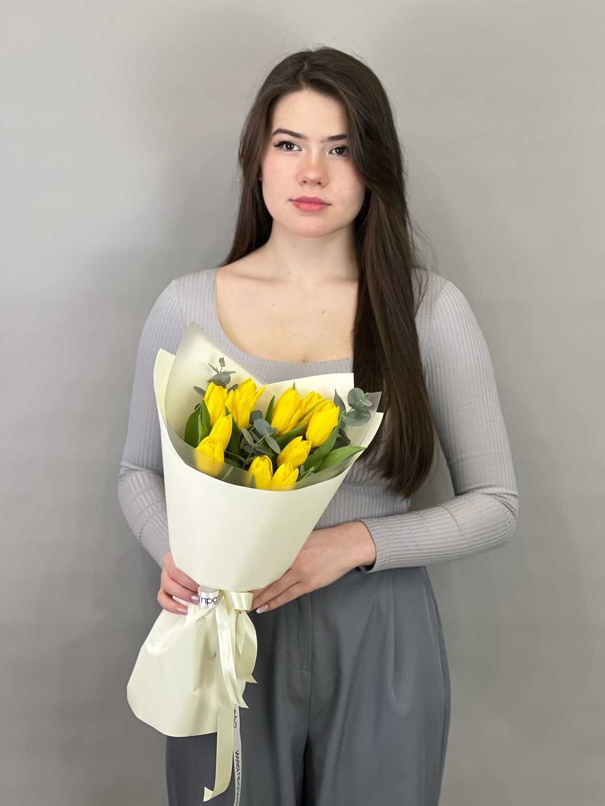 Оригинальный букет тюльпанов "Sunny" S