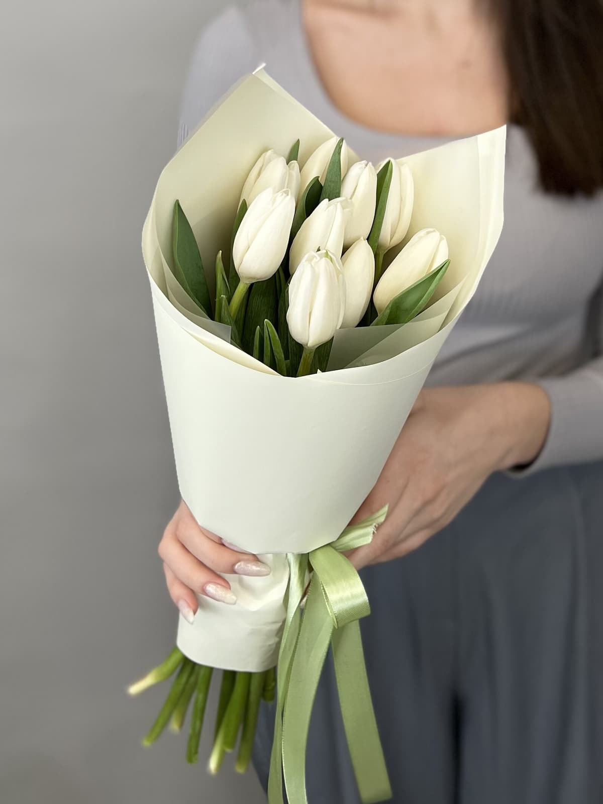 Букет из 9 белых тюльпанов "White" XS