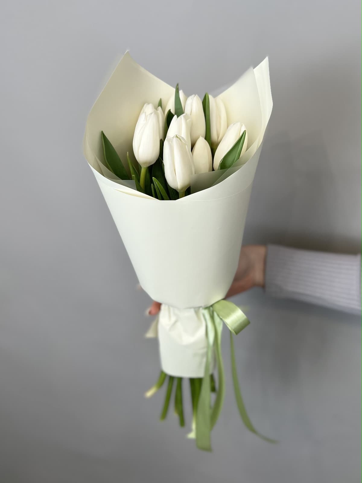 Букет из 9 белых тюльпанов "White" XS