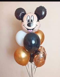 Фонтан из шаров «Микки Маус»