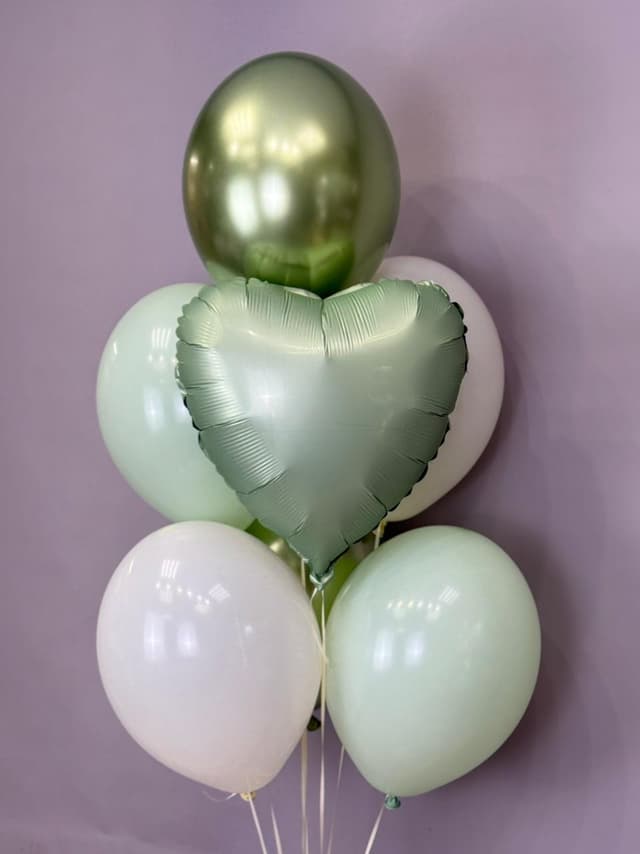 Фонтан из шаров «Оливковый» Фонтан из шаров «Оливковый»