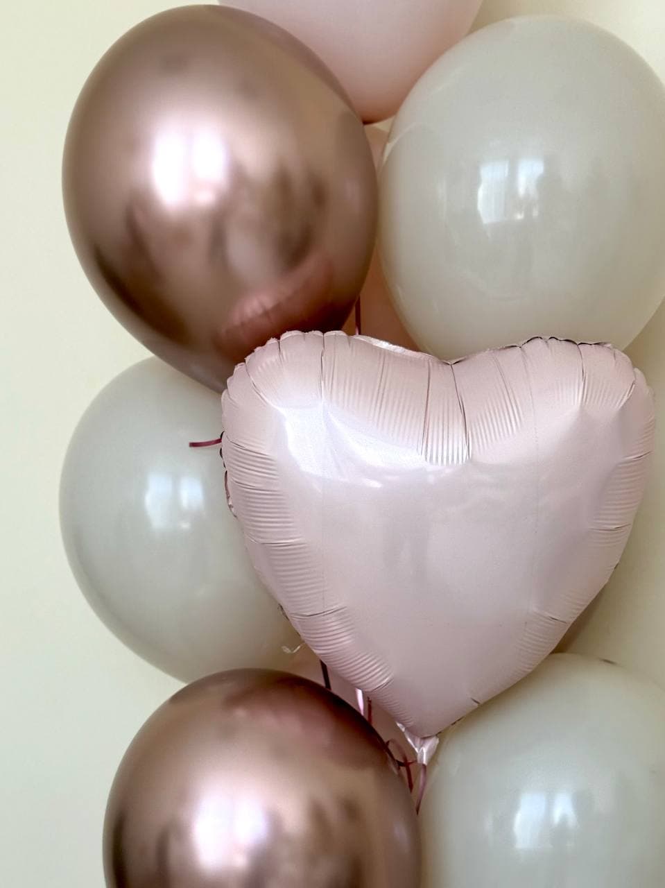 Фонтан из шаров «Пыльно розовый ретро»