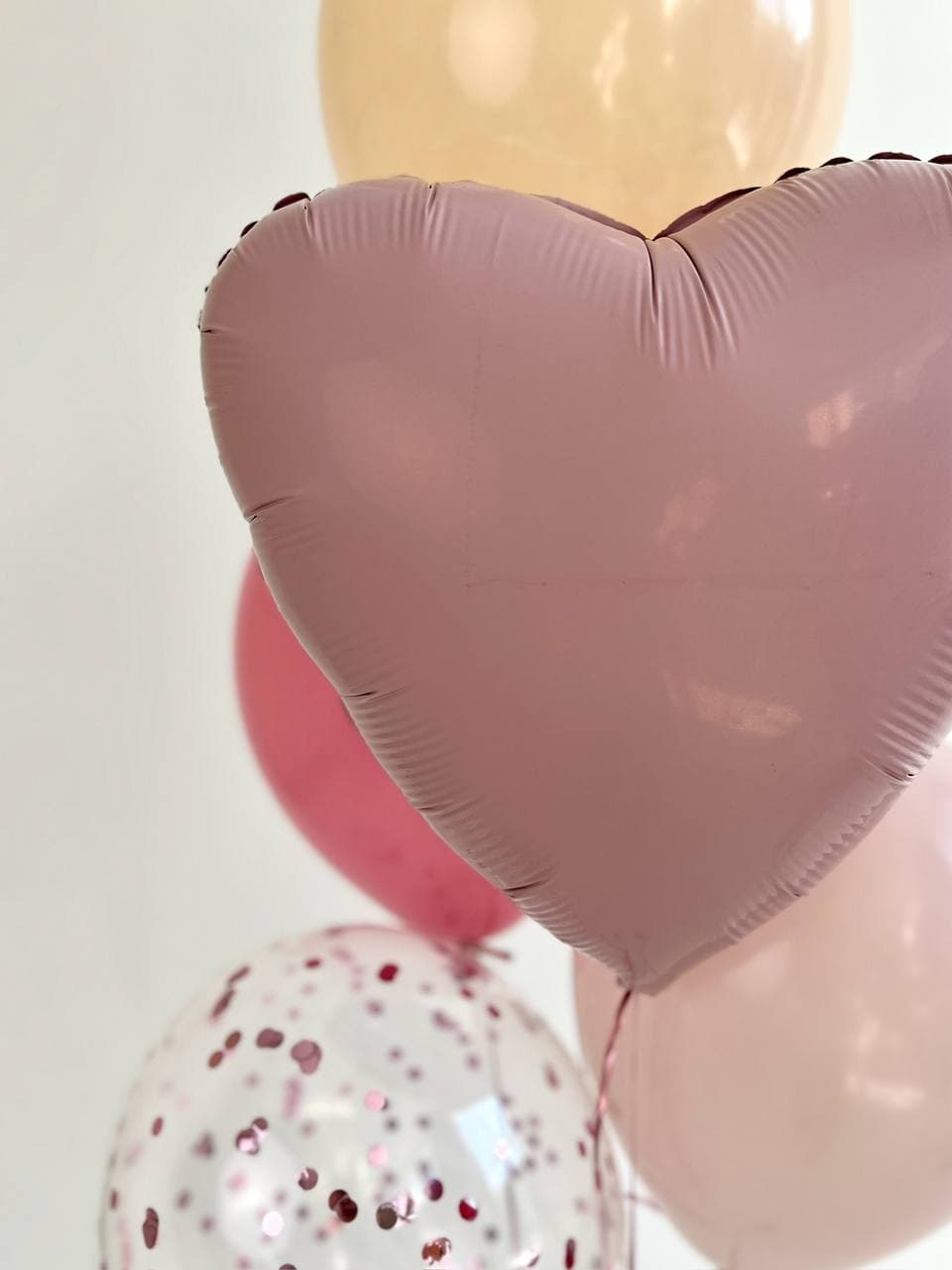 Фонтан из шаров «Роза»