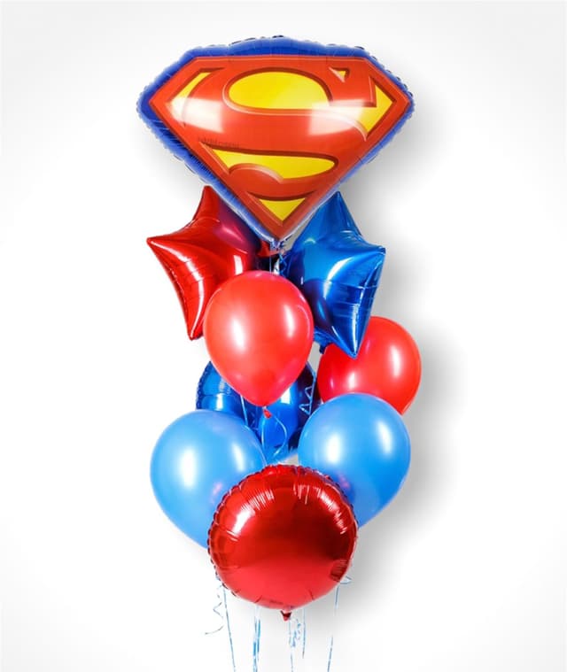 Фонтан из шаров "Супермен" Фонтан из шаров "Супермен"