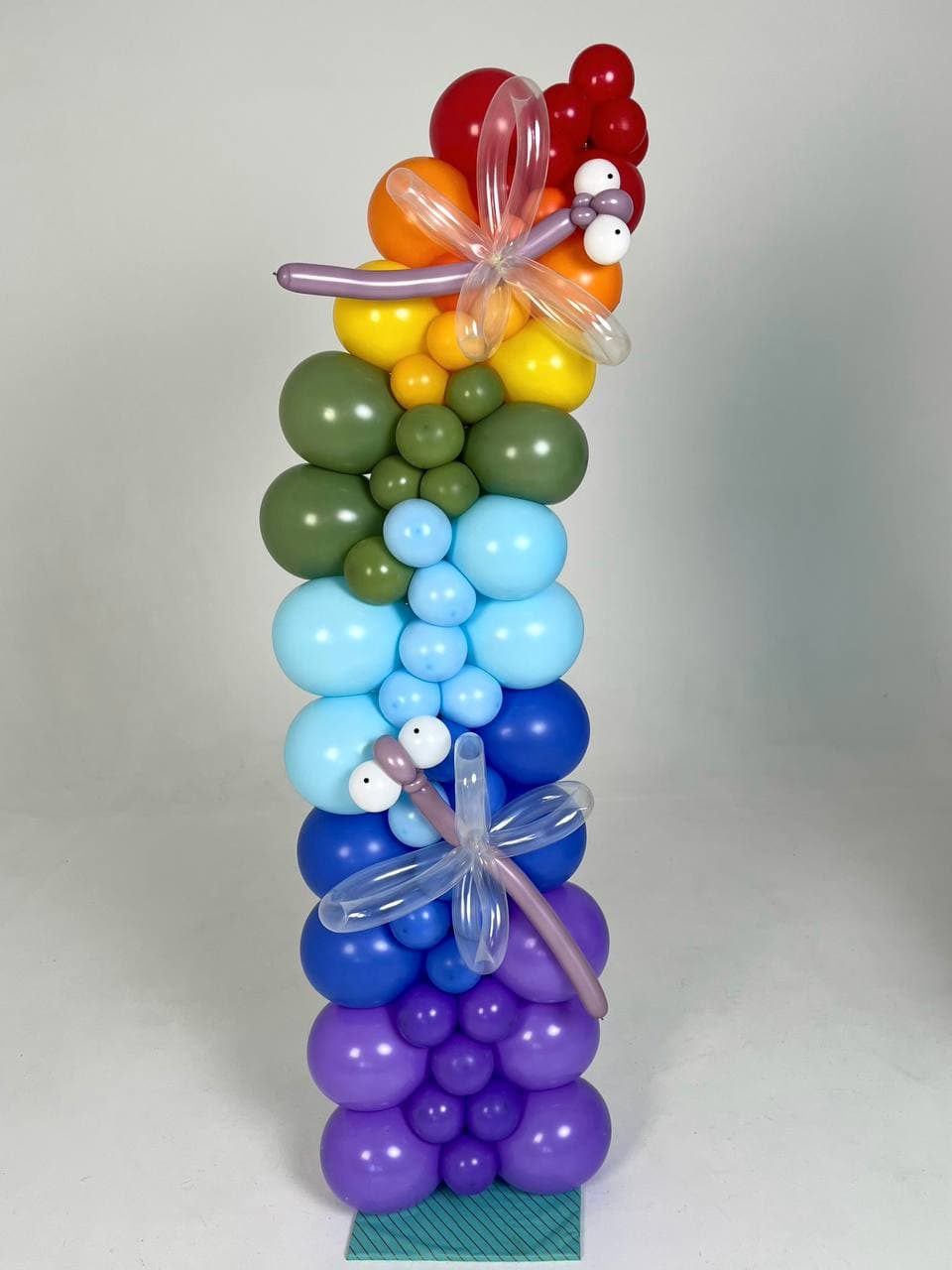 Гирлянда из шаров с воздухом «Радуга и стрекозы»