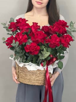 Композиция из французских роз "Cupid"