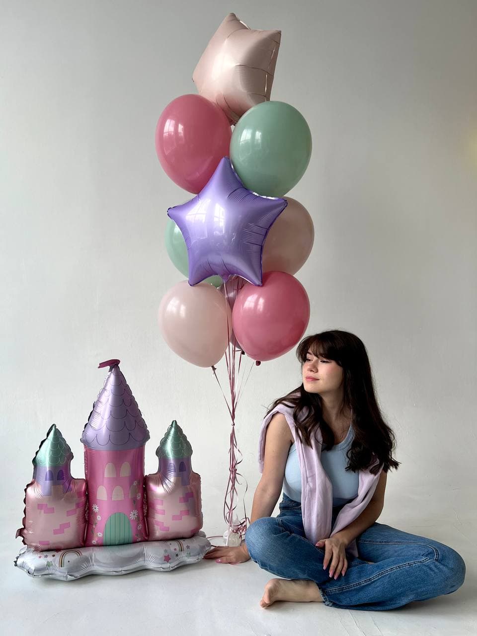 Композиция из шаров «Сказочный замок»