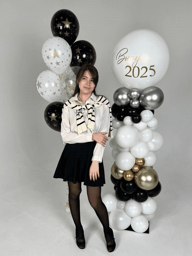 Композиция из шаров «Звездный выпуск» Композиция из шаров «Звездный выпуск»