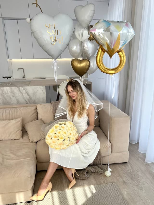 Композиция из шаров «Bride white» Композиция из шаров «Bride white»