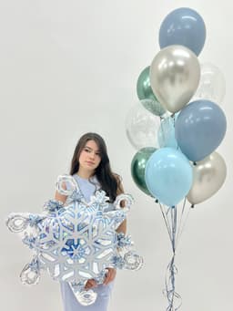Композиция из шаров «Моя снежинка»