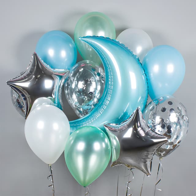 Композиция из шаров на грузах "Месяц голубой" Композиция из шаров на грузах "Месяц голубой"