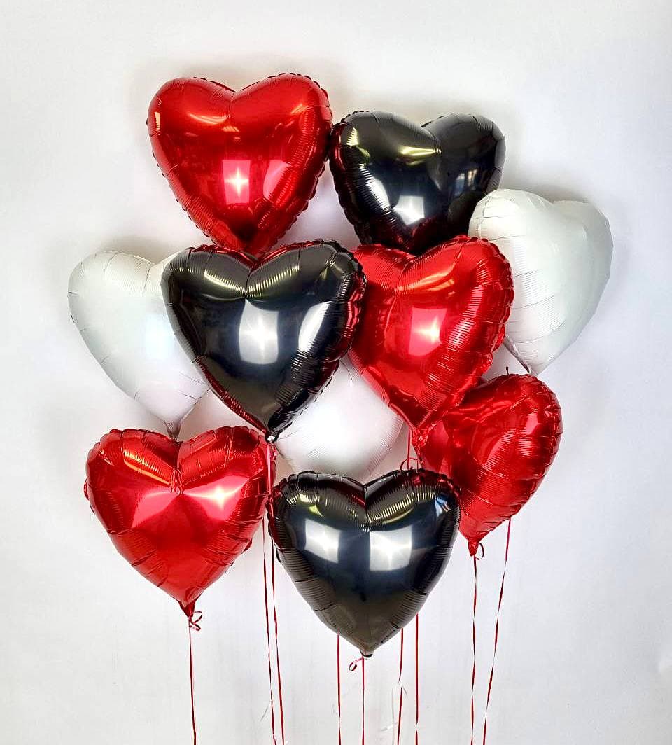 Композиция из шаров на грузах «Множество сердец»