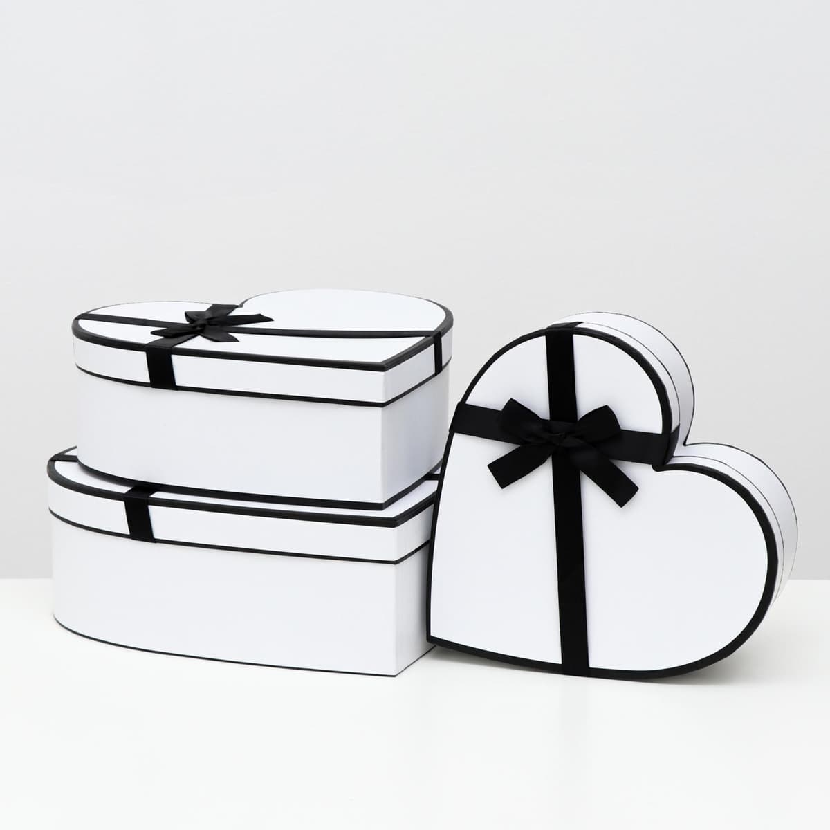 Коробка "Сердца" , 26 x 25 x 9.5 см