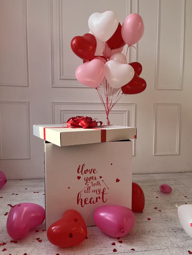 Коробка сюрприз "My Love"(сердца) Коробка сюрприз "My Love"(сердца)