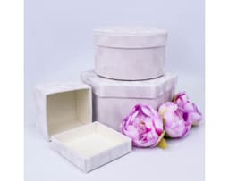 Коробка "Велюр" белая круглая M 17,5 x 10 см