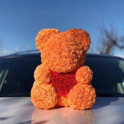 Мишка из роз оранжевый 40 см