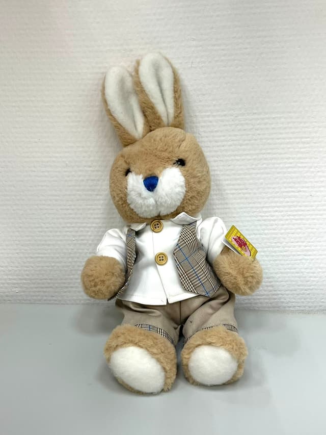 Мягкая игрушка «Зайчик в жилетке» песочный 30 см Мягкая игрушка «Зайчик в жилетке» песочный 30 см
