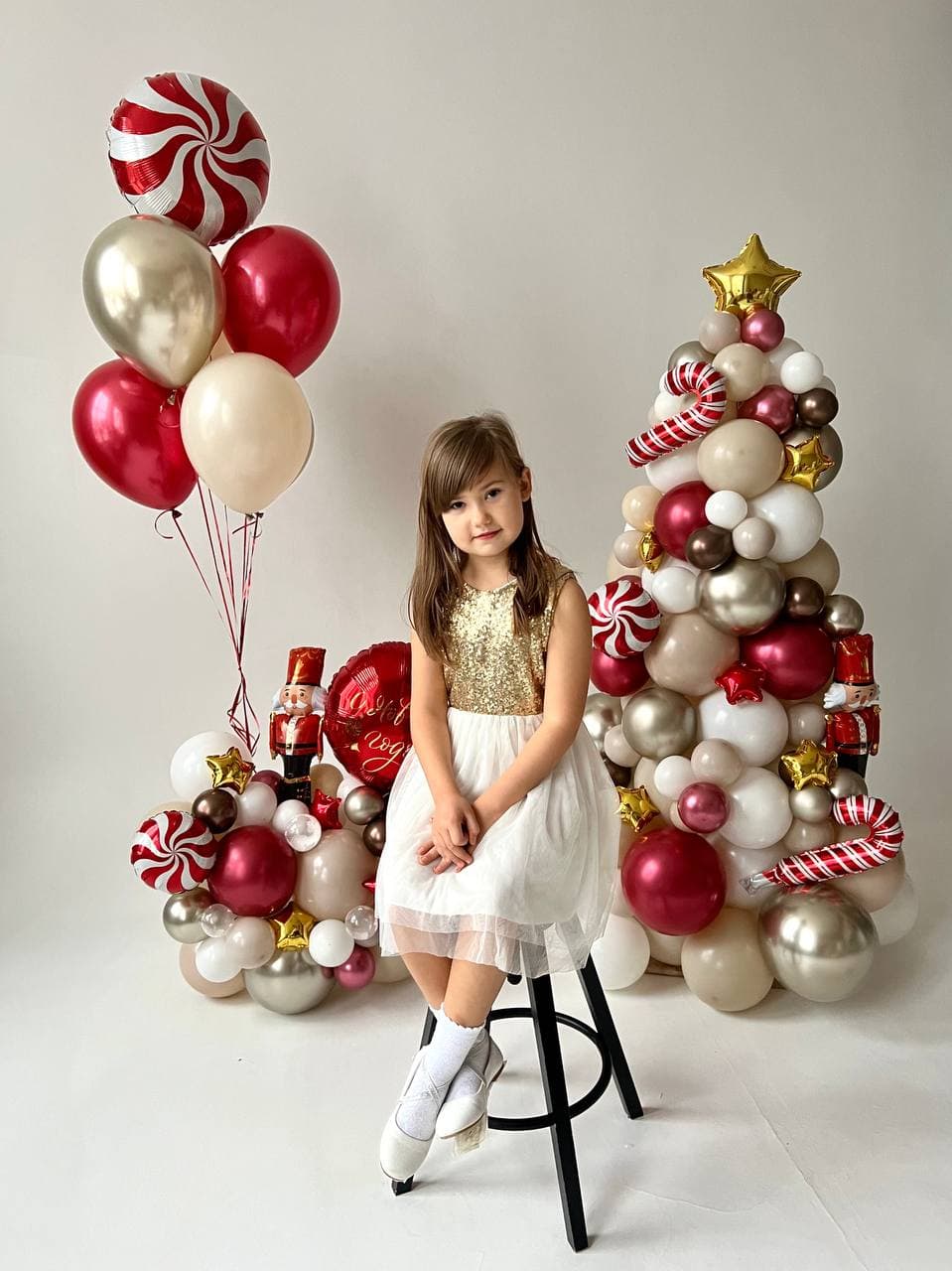 Оформление из шаров «Merry Christmas»