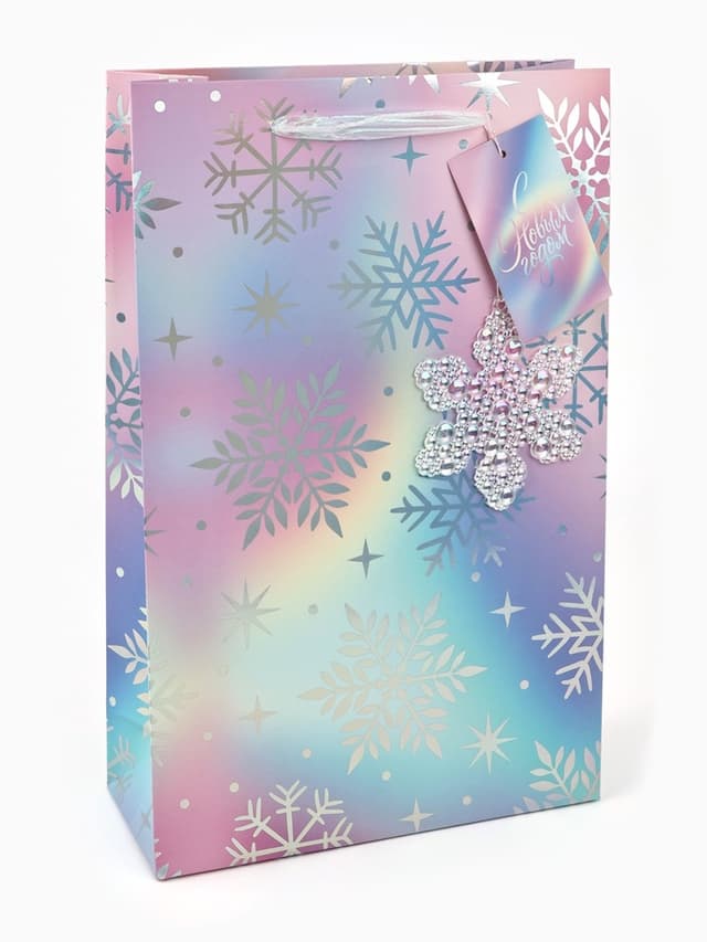 Пакет подарочный «Новогодний сюрприз», голография, тиснение, с ёлочной игрушкой и шильдиком, 25.5×9×30 см Пакет подарочный «Новогодний сюрприз», голография, тиснение, с ёлочной игрушкой и шильдиком, 25.5×9×30 см