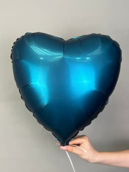 Сердца сатин 45 см индиго