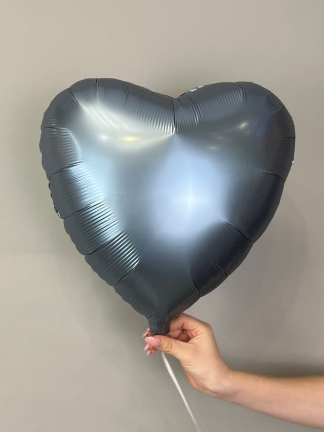 Сердца сатин 45 см серые /ang Сердца сатин 45 см серые /ang