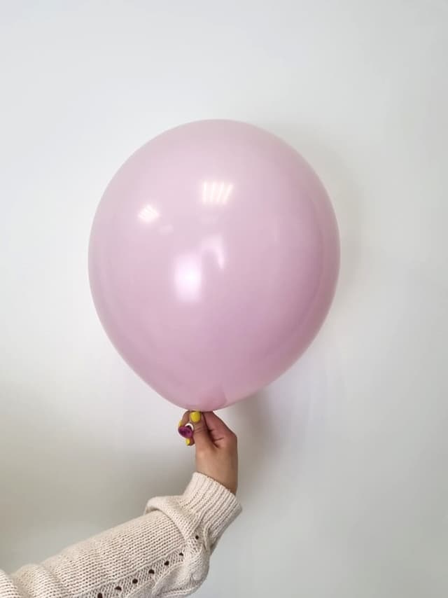 Шар даблстафф (шар в шаре) фуксия + белый пастель 30 см Шар даблстафф (шар в шаре) фуксия + белый пастель 30 см