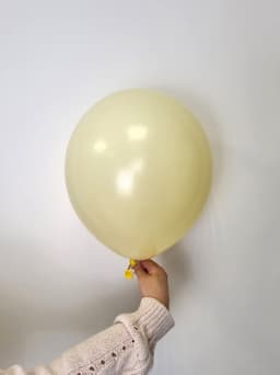 Шар даблстафф (шар в шаре) желтый + белый пастель 30 см