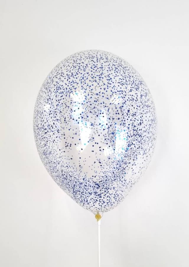 Шарик с шестигранным конфетти (синий) Шарик с шестигранным конфетти (синий)